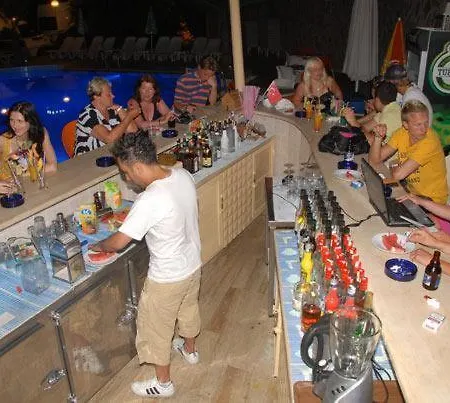 Hotell Park (adults Only)