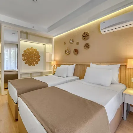 Hotell Park (adults Only) 2*